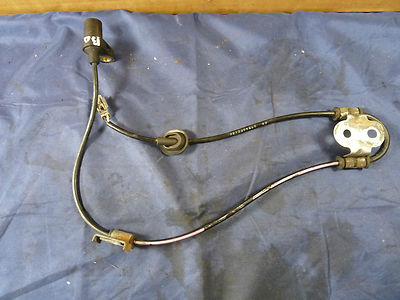 SUBARU IMPREZA II 2.5 WRX Turbo EJ255 ABS Fühler Vorne Links ORIGINAL gebraucht - 27540FE130