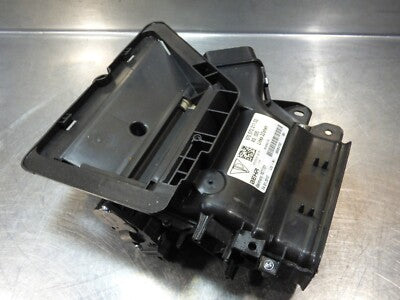 Porsche Panamera 970 Luftverteiler Luftführung hinten links 2-Zonen 97057221102