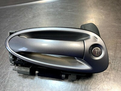 Porsche Panamera 970 Original Türgriff vorne rechts silber RHD gebraucht - 99753706400
