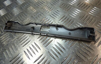 Porsche Boxster Cayman 987 DASH MOULD IN SILVER 987.552.585.01 ORIGINAL gebraucht - 987.552.585.02
