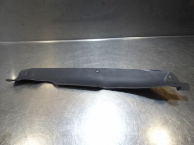 Porsche Boxster 986 2.5   Abdeckung Blende Kotflügel v. links 99650464101