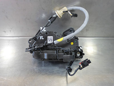 VW Passat 3G B8 Golf Sportsvan Türschloss Schloss vorne Links 5G1837015