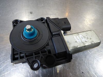 BMW 3 Series 325i Sport  Fensterhebermotor hinten rechts 1060079