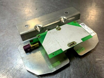 Porsche Panamera 970 Fahrzeugantenne Antenne 97064712501