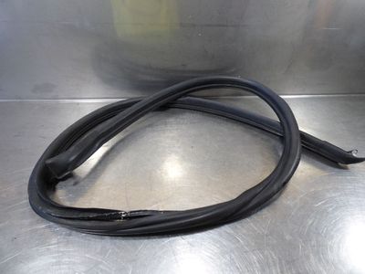 Porsche Boxster 986 2.7 Türdichtung rechts 98653707602 / 986.537.076.02