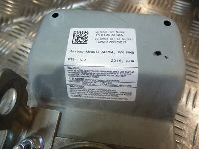 Jeep Grand Cherokee IV WK2 Sicherheit Modul Armaturenbrett beifahrer ORIGINAL gebraucht - P68195938AA