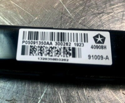 Orig Jeep Grand Cherokee IV WK2 Radio Antenne Module 5091350AA