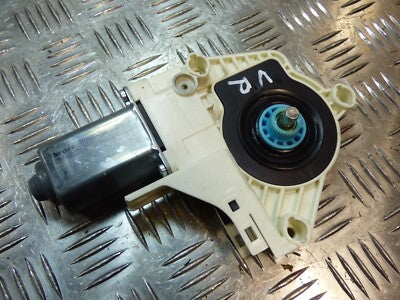 Porsche Cayenne II 92A Elektro motor Vorne Rechts 8K0959802B ORIGINAL gebraucht - Fensterhebermotor