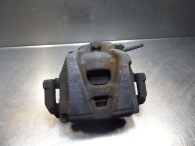 Audi A4 8K2 B8 2.0 TDI Bremssättel vorne rechts 756