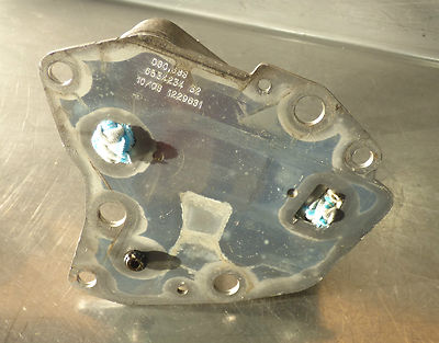 Opel Insignia 2.0 CDTI Ölkühler 55565958 ORIGINAL gebraucht - 6534234