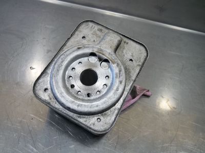 AUDI A4 8EC B7 2.0 TDI  Motor Ölkühler 038117021B / 038 117 021 B