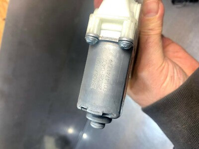 OPEL ASTRA K Fensterhebermotor hinten links -101 0014741779 Neuwertig ! ORIGINAL gebraucht - C86057
