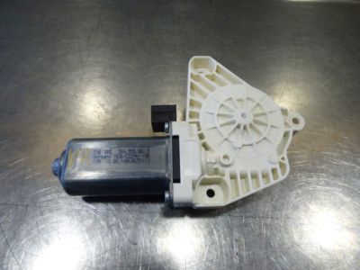VW Golf 7 VII vorne rechts 5Q4959802B ORIGINAL gebraucht - Fensterhebermotor