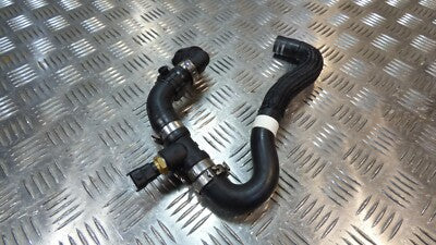 Alfa Romeo Stelvio Q4 2.2 Diesel 2021 Kühlwasserschläuch schlauch  mit sensor