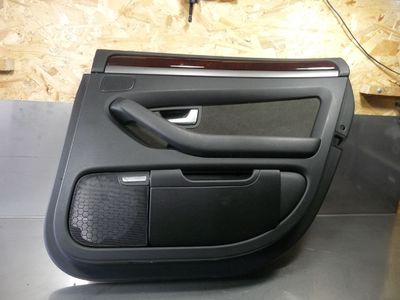 Audi A8 3.0 TDI Türverkleidung HR mit Steuergerät Türlicht u. H.tön. 4E0868066
