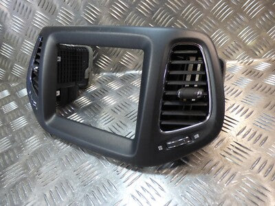 JEEP COMPASS II 2021 Luftdüse Düse Armaturenbrett Mitte 5UT63JXPAB ORIGINAL gebraucht - Frischluft