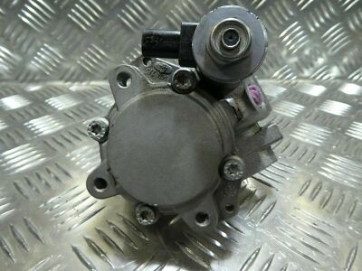 Mercedes W204 C220 CDI 125KW OM651 Servopumpe Lenkhgelfpumpe Pumpe A0064661501