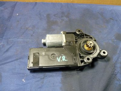 Renault Megane III Bj.:2009 Fensterhebermotor vorne rechts 807300005R
