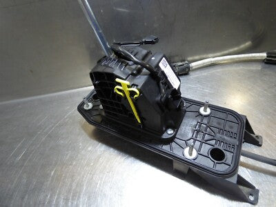 AUDI Q3 8U Automatic Gear Selector Mechanism 5N2713025G RHD Rechtlenker
