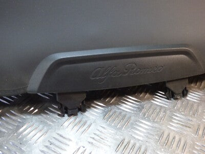 Alfa Romeo Stelvio 2021 abdeckung verkleidung Heckklappe ORIGINAL gebraucht - Kofferraumabdeckung