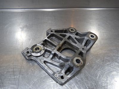 Mazda 6 2.2 CITD Klimakompressor Halter R2AA15810 /  R2AA-15810