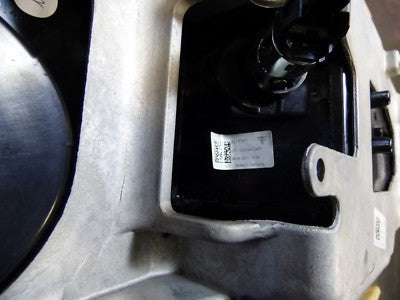 Porsche PANAMERA 970 Armlehne Mittelkonsole Getraenkehalter in Beige 97055311101