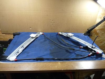Ford Fiesta 1.25 ZETEC Fensterheber Fensterheberseil links vorne 8A61-B23200