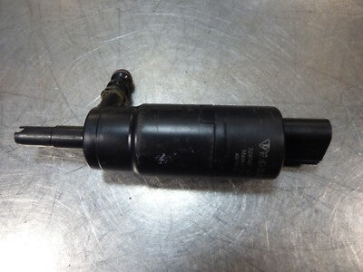 Porsche Panamera 970 Orig Washer Fluid pump Waschwasserpumpe 97062450200