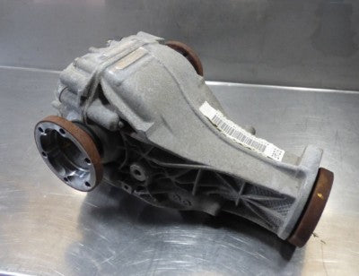 Audi A5 Quattro 3.0 TDI V6 Schalter Differential Hinterachsgetriebe 0AR525088