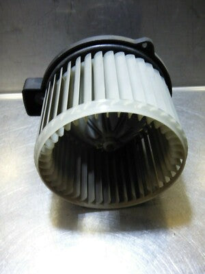 Smart Fortwo 450 Cabrio 2001 Gebläsemotor Gebläse Motor Lüfter BOSCH ORIGINAL gebraucht - 0130101113
