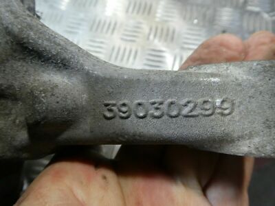 Opel Astra K 1.4 TURBO 2017 Radnabe Achsschenkel vorne links 39030299 ORIGINAL gebraucht - 13580304