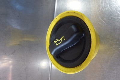 Porsche Boxster 981 Deckel Verschlussdeckel Einfüllrohr Motoröl Öl 98110716005