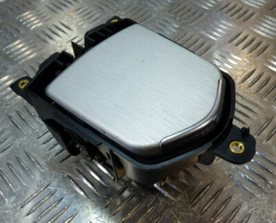 Porsche Panamera 970 Aschenbecher Vorne 97055335100 FFF Silber