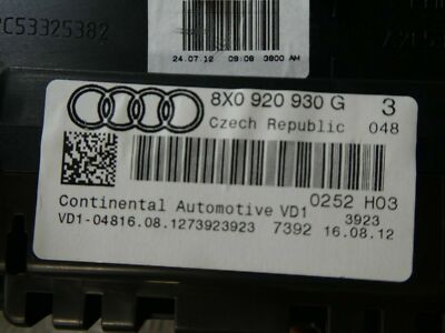 AUDI A1 8X Tacho Kombiinstrument FIS Benziner 8X0920930G Speedometer