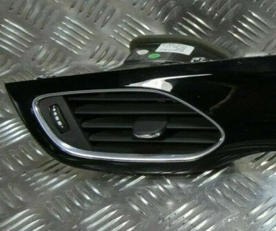 Opel Astra K 2017 Luftdüse Luftströmer Aussen Links GM 39079603 schwarz