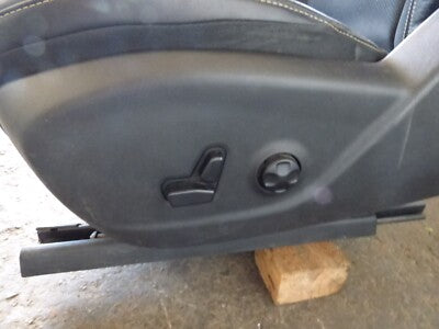 Jeep KL Leder Sitze vorne links und rechts Innenausstattung ORIGINAL gebraucht - Cherokee