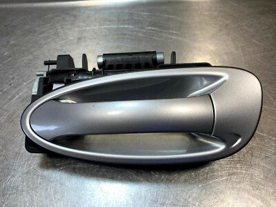 Porsche Panamera 970 Original Türgriff vorne links silber RHD gebraucht - 97053706301