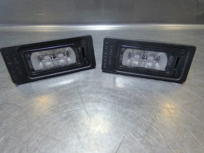 Audi A1 8X 1 PAAR Audi LED Kennzeichenleuchte 4G0943021 4G0 943 021 gebraucht - original