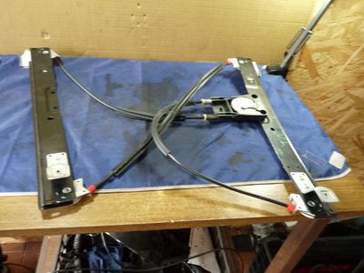 Ford Mondeo MK4 Ghia 2.5 ST Fensterheber vorne links 7S71A23201BN