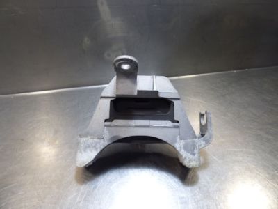 Opel Astra J 1.7 CDTI  Motorhalter rechts 13248476
