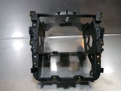 VW Golf 5 1.9 TDI KBL 1K0858005B / 1K0 858 005 B ORIGINAL gebraucht - Radioschacht
