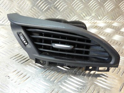 Original Fiat Tipo II Facelift Düse Belüftung Armaturenbrett Links gebraucht - 735693605
