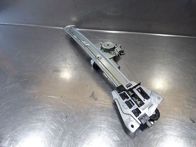 Mitsubishi Grandis 2.0 DI-D Fensterheber mit Motor hinten links MR989948