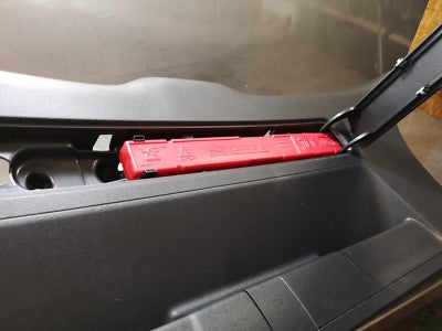 Audi Q2 GA Verkleidung 81A867979H ORIGINAL gebraucht - Heckklappenverkleidung