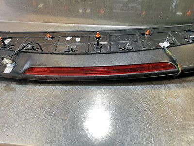 Audi Q2 GA Dachkantenspoiler Heckklappe Heck Spoiler 81A827933 S-line LY9T