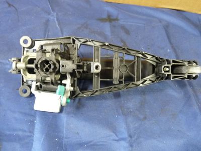 Opel, Wauxhall Astra Bj:2005 Türgriff außen vorne rechts ORIGINAL gebraucht - 24463526
