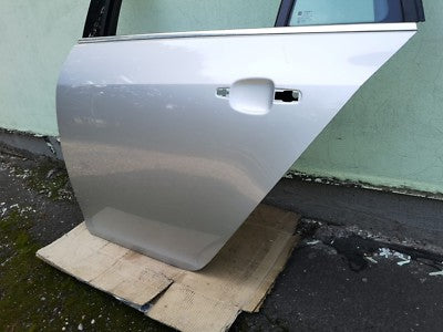 OPEL INSIGNIA COMBI Tür hinten links Z176 Argonsilber ohne anbauteile o. delle