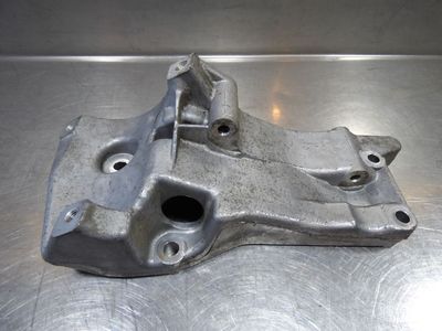 Seat Ibiza 1.4 16V Lichtmaschine Halter / 038 145 169 G ORIGINAL gebraucht - 038145169G