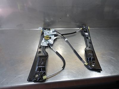 Opel Astra J 1.7 CDTI Fensterheber vorne rechts ohne Motor 13350759