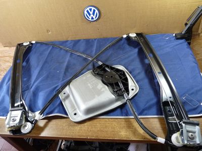 VW GOLF 5 1.9 TDI BXE Fensterheber vorne rechts  1K4837402AA / 1K4 837 402 AA